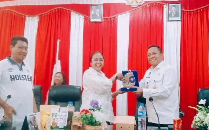Pemkab dan Kemenko Polkam Rumuskan Langkah Pengawasan Laut dan Isu Pelintas Batas